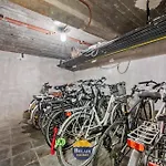 Cozy 1-Bedroom Apartment In Ostend T116